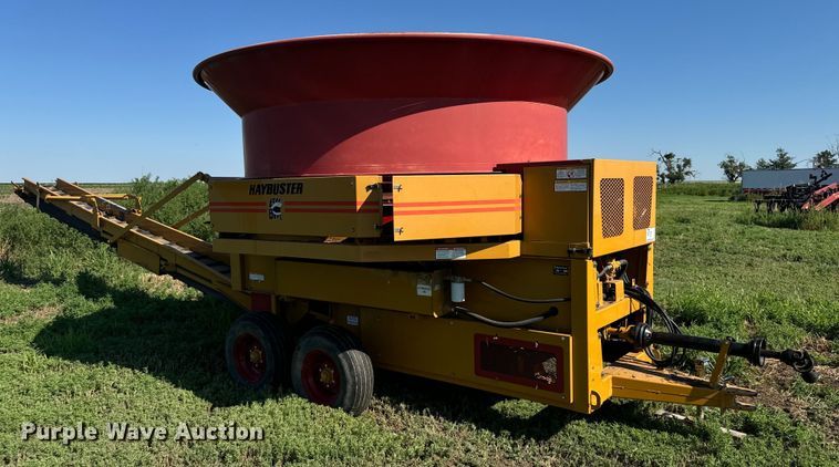 image for item DQ6841 HayBuster H1100 bale processor
