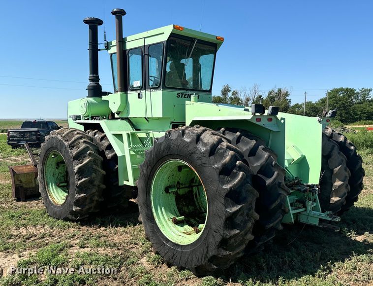 image for item DQ6844 1983 Steiger Cougar CM-280 4WD tractor