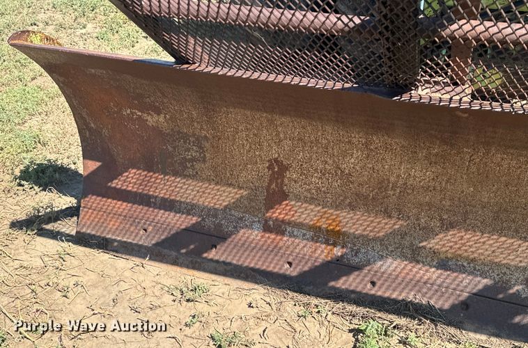 image for item DQ6844 1983 Steiger Cougar CM-280 4WD tractor