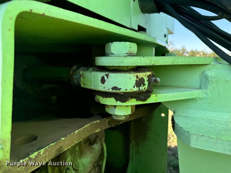 image for item DQ6844 1983 Steiger Cougar CM-280 4WD tractor