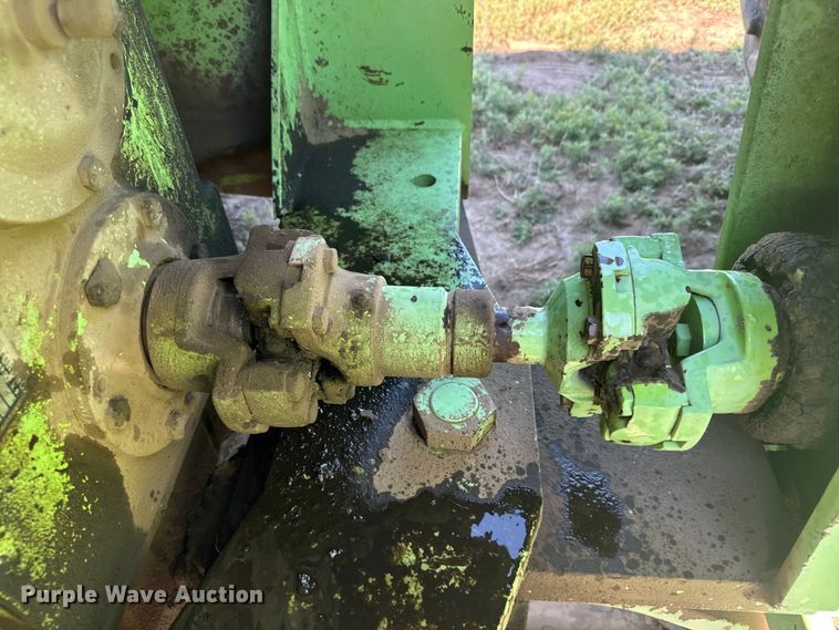 image for item DQ6844 1983 Steiger Cougar CM-280 4WD tractor