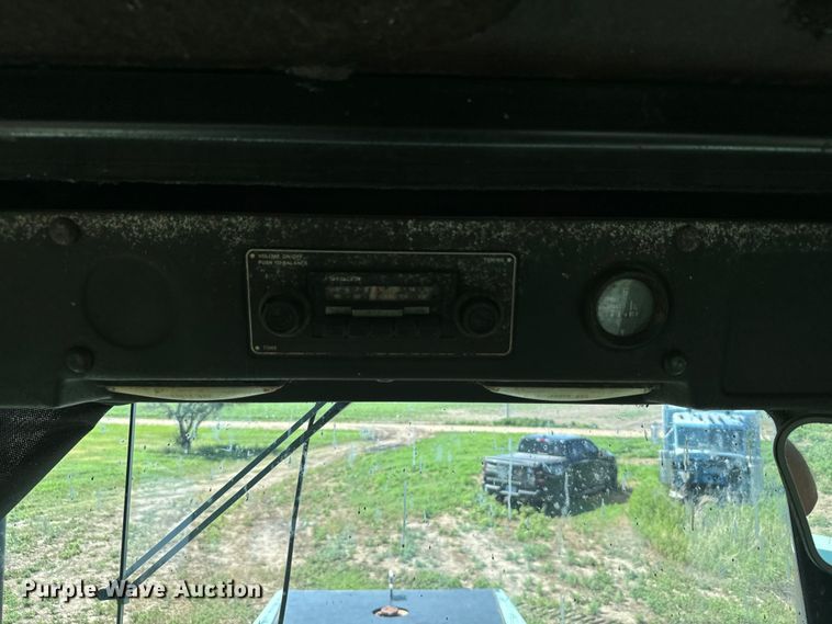 image for item DQ6844 1983 Steiger Cougar CM-280 4WD tractor