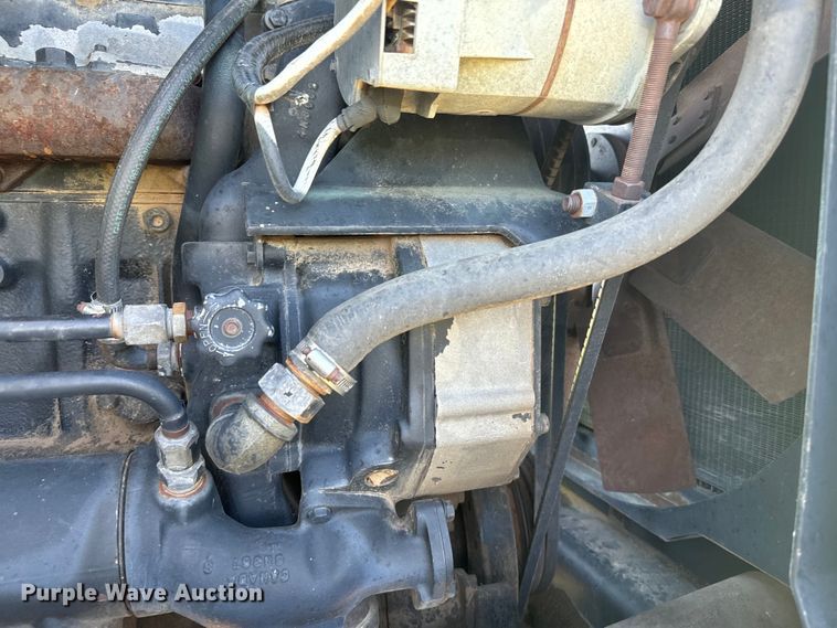 image for item DQ6844 1983 Steiger Cougar CM-280 4WD tractor