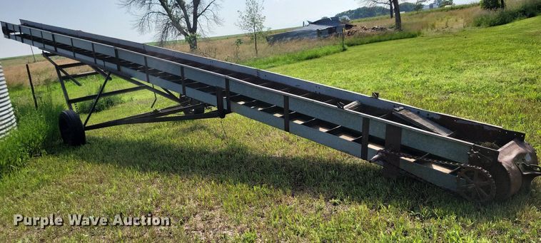 image for item DR4307 Stan-Hoist  grain elevator