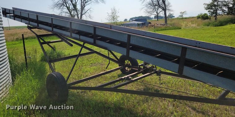 image for item DR4307 Stan-Hoist  grain elevator