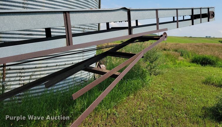image for item DR4307 Stan-Hoist  grain elevator