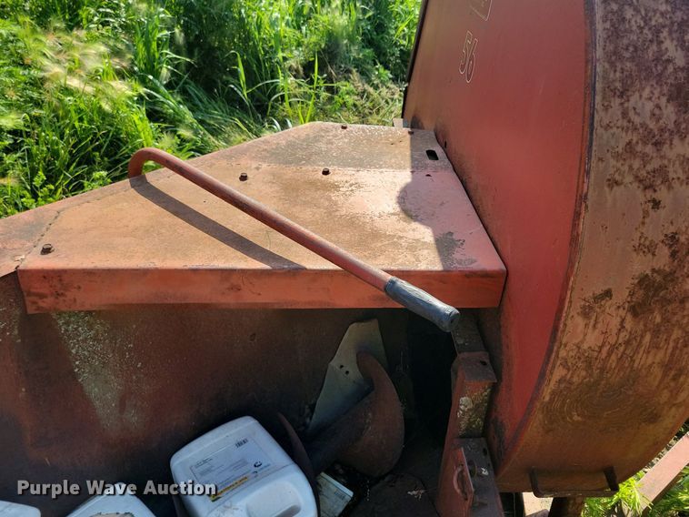 image for item DR4311 International Harvester 56 silage blower