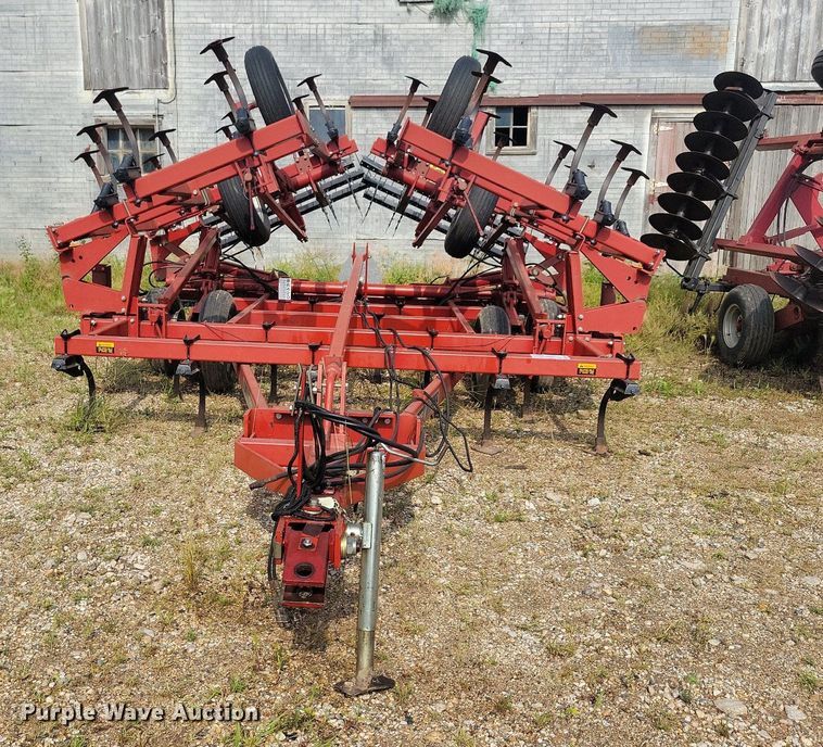 image for item DR4313 Case IH 4300 field cultivator