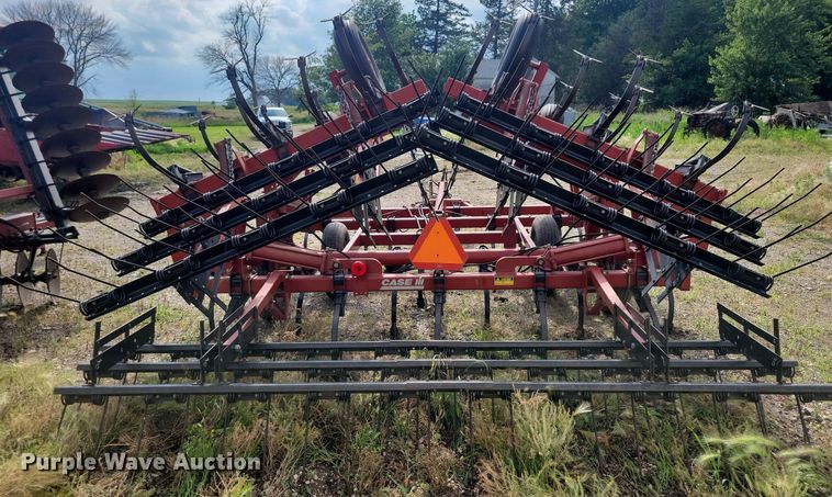 image for item DR4313 Case IH 4300 field cultivator
