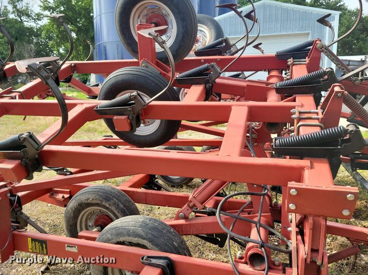 image for item DR4313 Case IH 4300 field cultivator