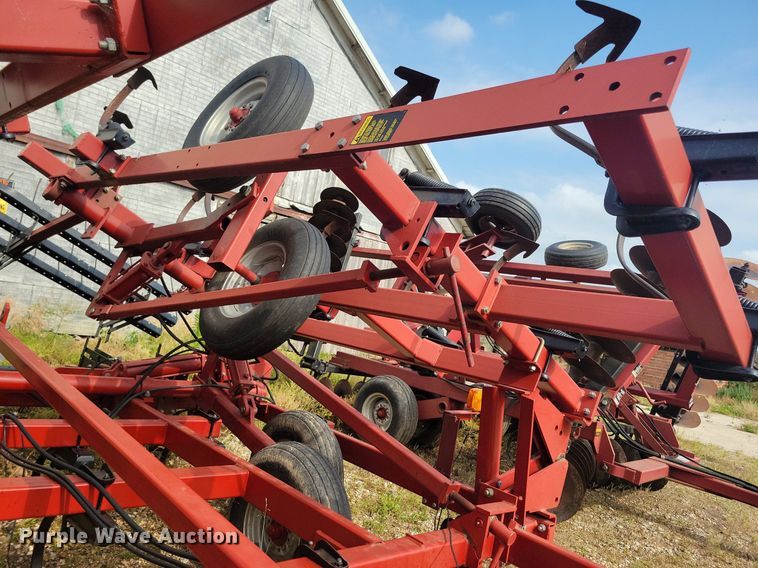 image for item DR4313 Case IH 4300 field cultivator