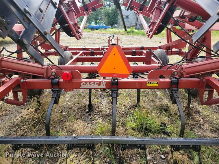 image for item DR4313 Case IH 4300 field cultivator