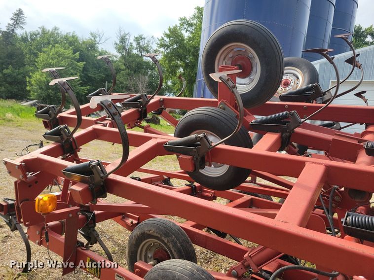 image for item DR4313 Case IH 4300 field cultivator
