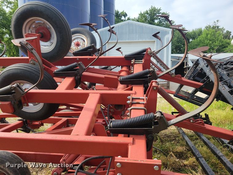 image for item DR4313 Case IH 4300 field cultivator