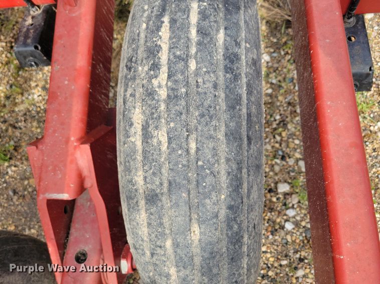 image for item DR4313 Case IH 4300 field cultivator