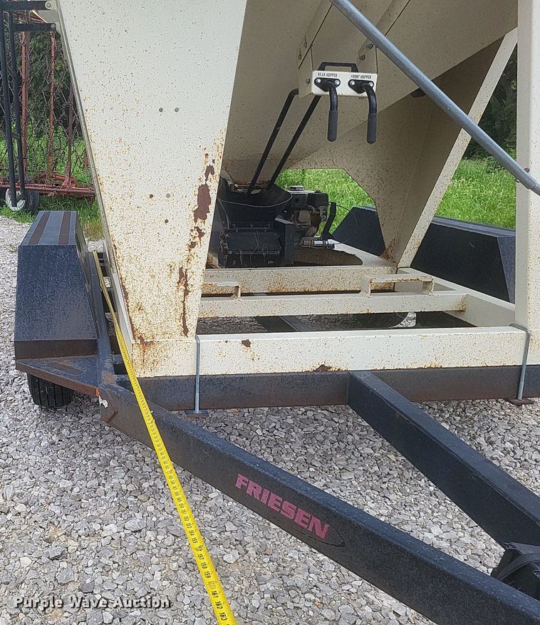 image for item DR4859 Friesen 240 seed tender
