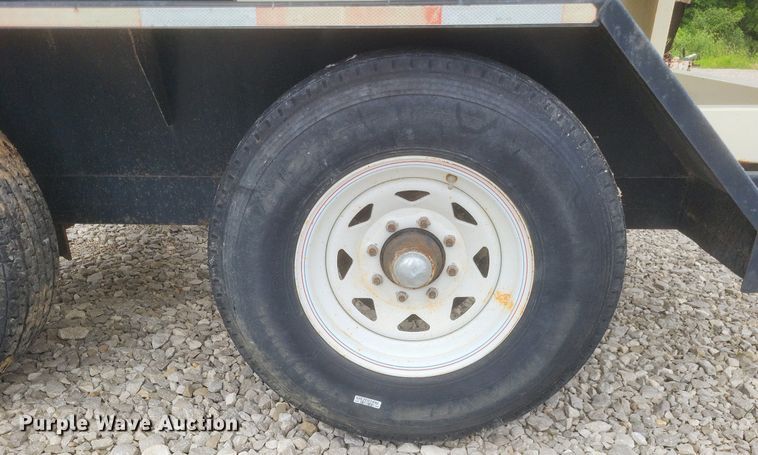 image for item DR4859 Friesen 240 seed tender