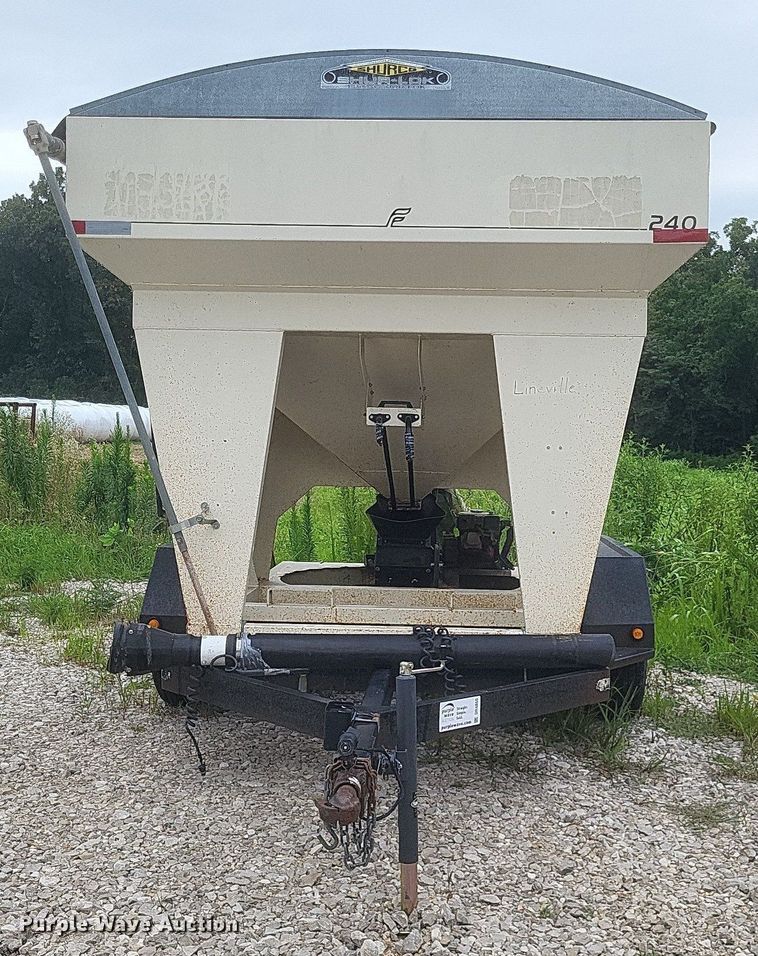 image for item DR4860 Friesen 240 seed tender