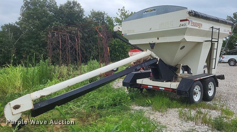 image for item DR4860 Friesen 240 seed tender