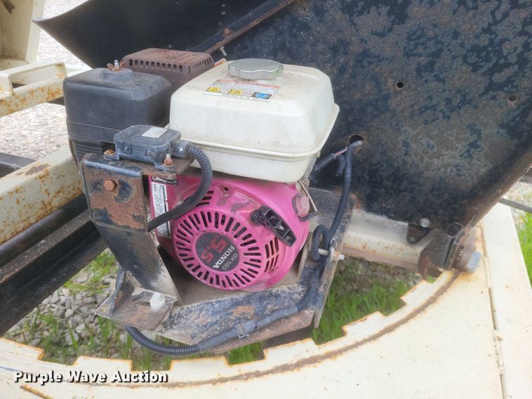 image for item DR4860 Friesen 240 seed tender