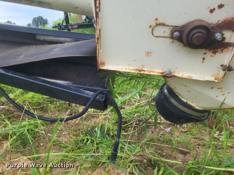 image for item DR4860 Friesen 240 seed tender