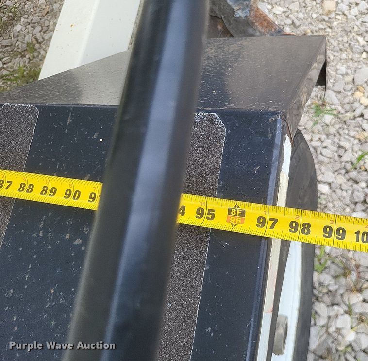 image for item DR4860 Friesen 240 seed tender