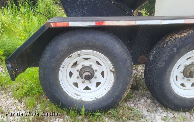 image for item DR4860 Friesen 240 seed tender