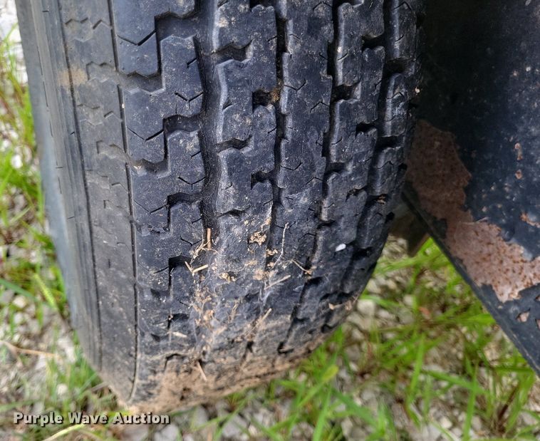 image for item DR4860 Friesen 240 seed tender