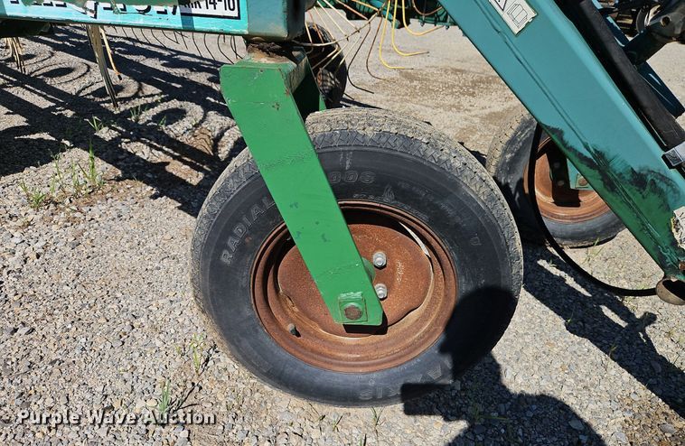 image for item DR8685 Sitrex MK-16 hay rake