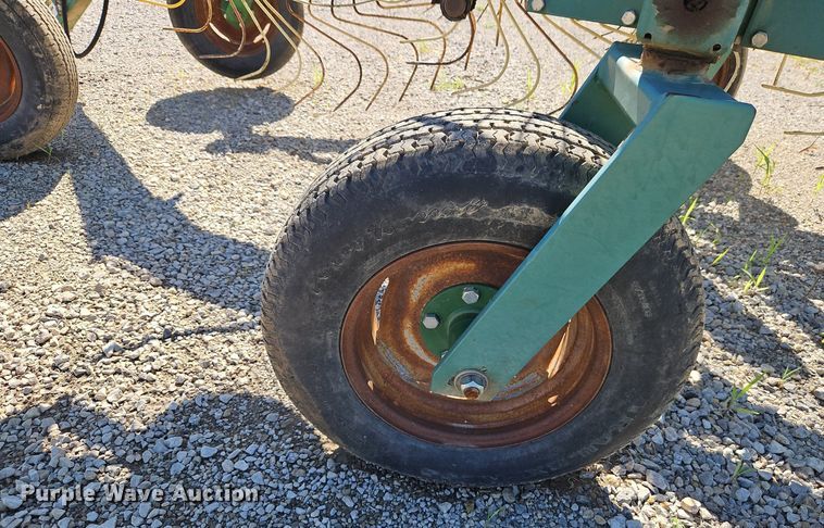 image for item DR8685 Sitrex MK-16 hay rake