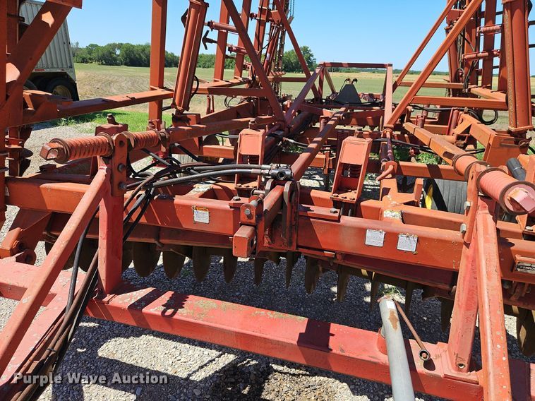 image for item DR8687 Sunflower 6432-36 mulch finisher