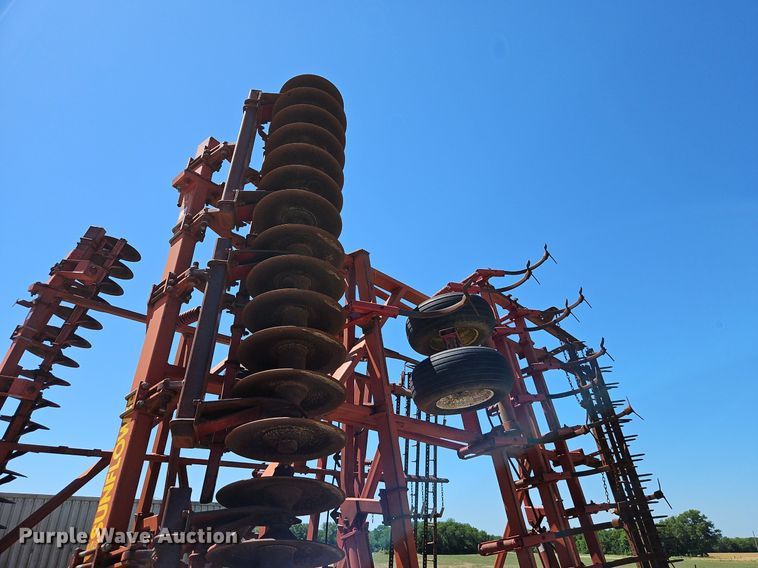 image for item DR8687 Sunflower 6432-36 mulch finisher