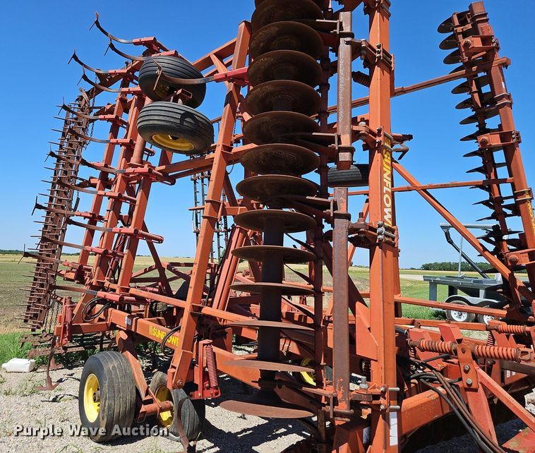 image for item DR8687 Sunflower 6432-36 mulch finisher