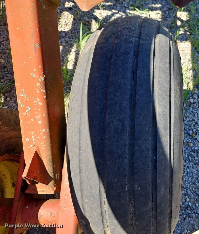 image for item DR8687 Sunflower 6432-36 mulch finisher