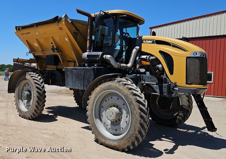 image for item DR8689 2012 RoGator RG1300 spreader