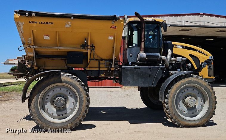 image for item DR8689 2012 RoGator RG1300 spreader