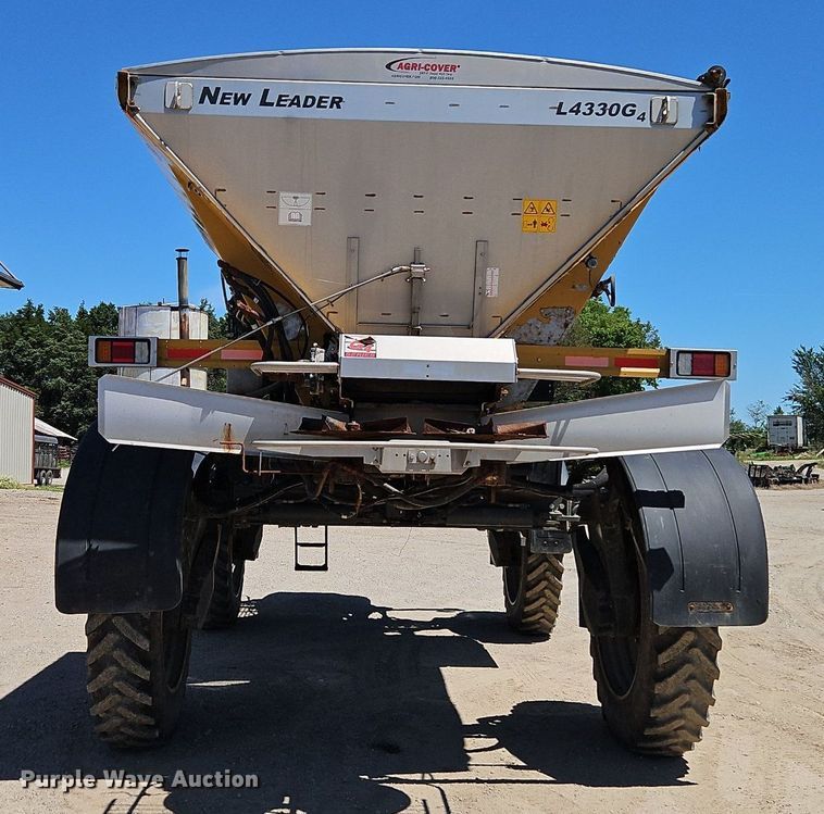 image for item DR8689 2012 RoGator RG1300 spreader