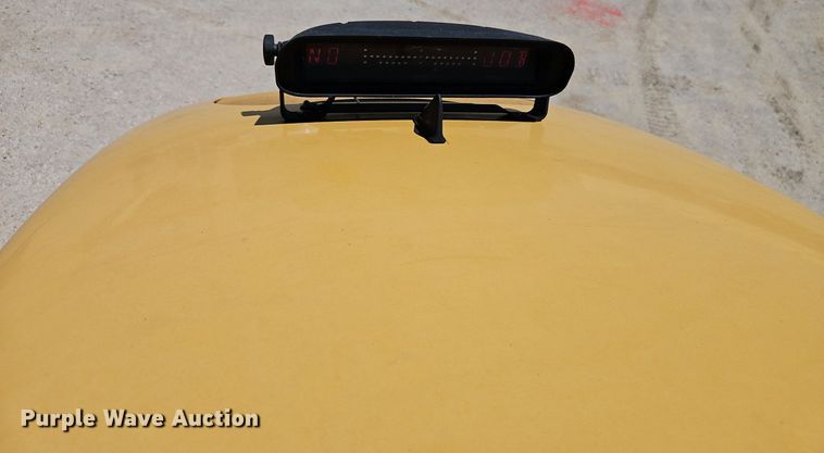 image for item DR8689 2012 RoGator RG1300 spreader