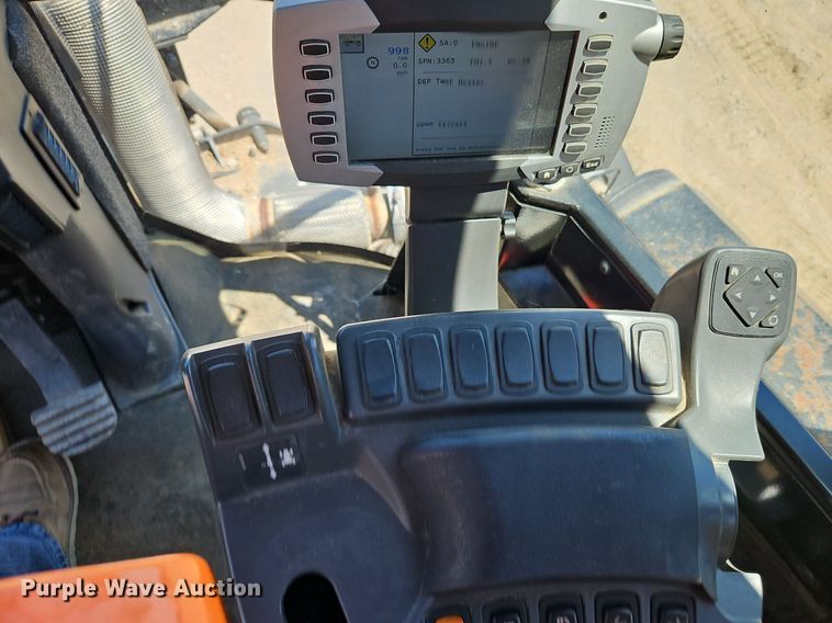 image for item DR8689 2012 RoGator RG1300 spreader