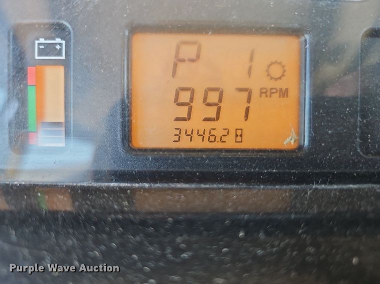 image for item DR8689 2012 RoGator RG1300 spreader