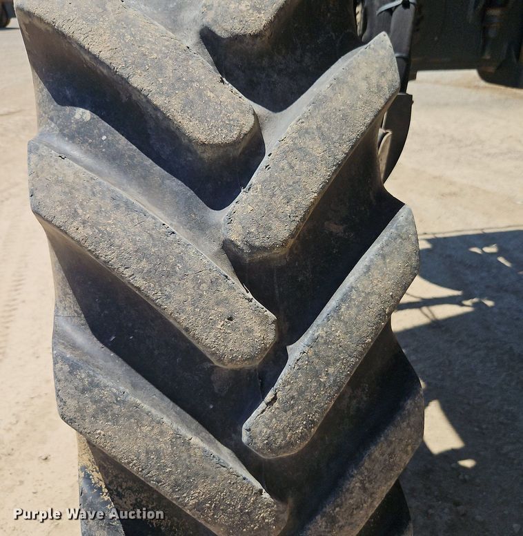 image for item DR8689 2012 RoGator RG1300 spreader