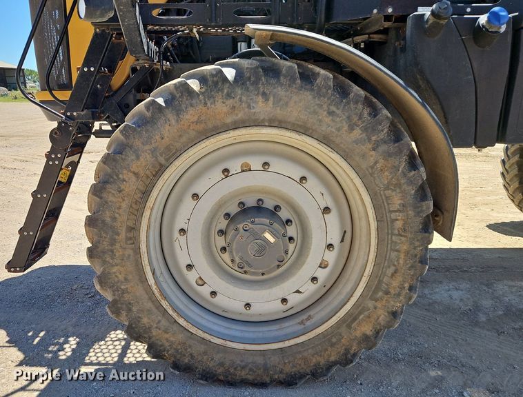 image for item DR8689 2012 RoGator RG1300 spreader