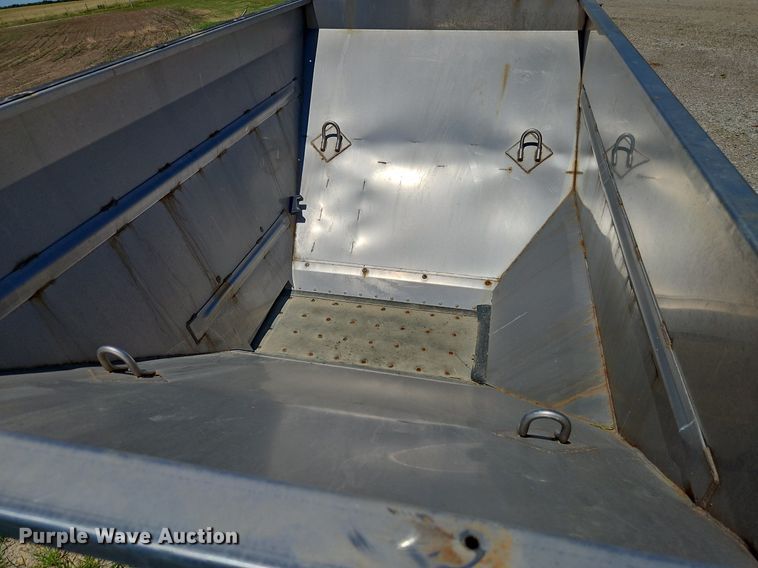 image for item DR8689 2012 RoGator RG1300 spreader