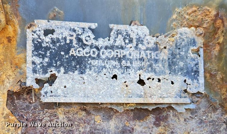 image for item DR8689 2012 RoGator RG1300 spreader