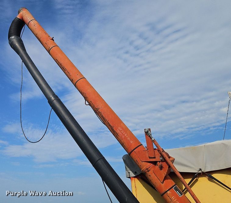 image for item DR8692 Shop built gravity wagon