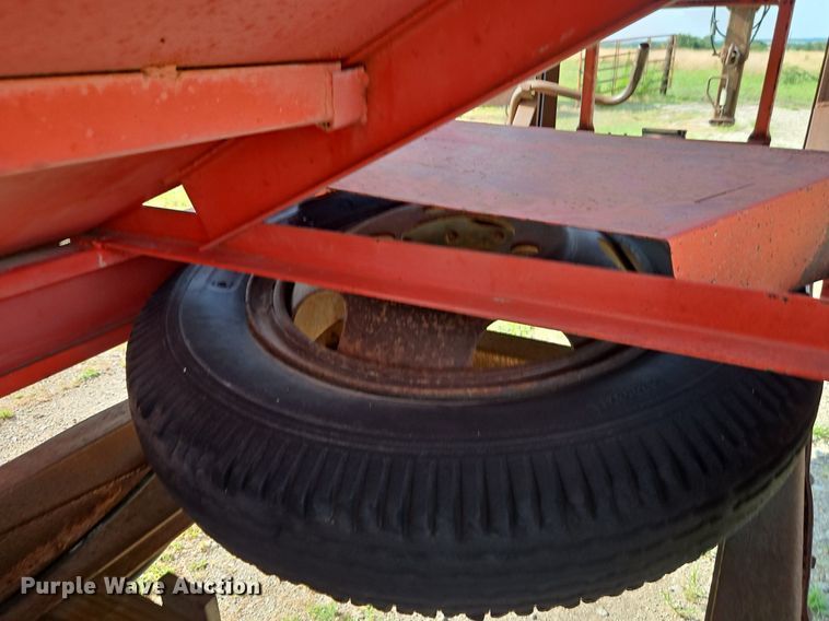 image for item DR8692 Shop built gravity wagon