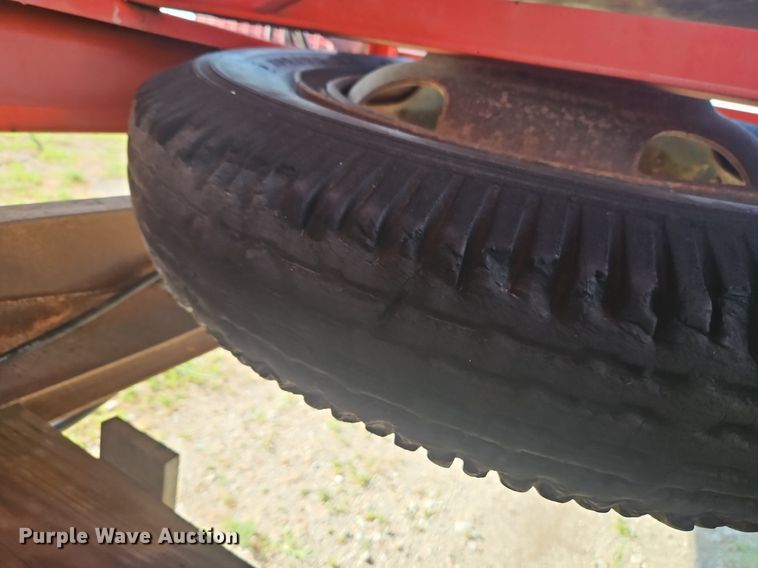 image for item DR8692 Shop built gravity wagon