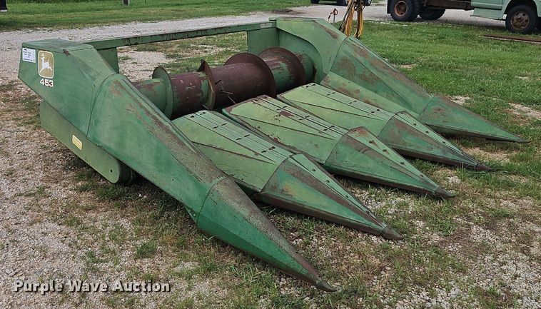 image for item DR8693 John Deere 453 all-crop head