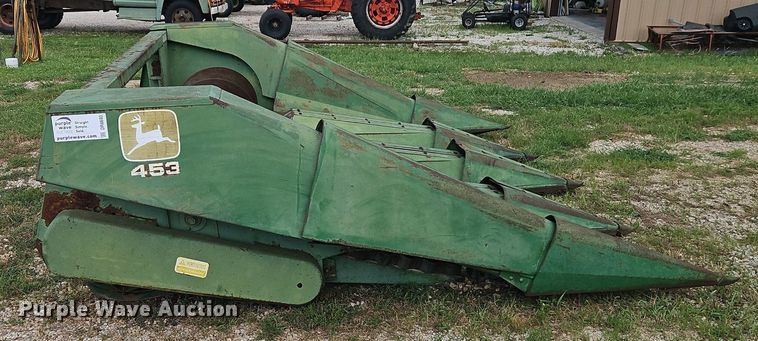 image for item DR8693 John Deere 453 all-crop head