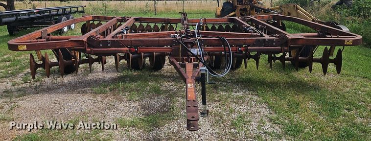 image for item DR8695 Kewanee 1010 tandem disk